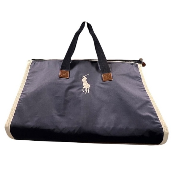 Ralph Lauren Polo Mens Garment
Duffle Travel Bag - Picture 2 of 7
